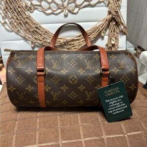 Preowned Authentic Louie Vuitton.